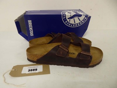 Lot 3689 - Birkenstock arizona BS sandals in habana size...
