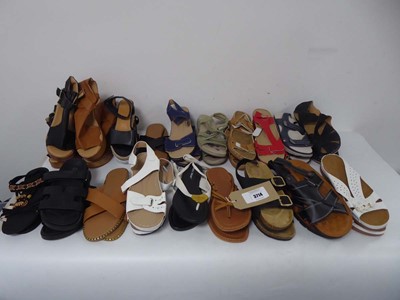 Lot 3714 - 19x Pairs of sandals in various styles to...