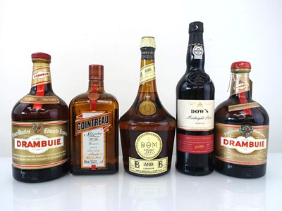 Lot 283 - 5 bottles, 1x Old bottle of DOM B&B...