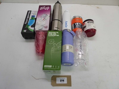 Lot 3716 - Bag of drinking bottles and mugs etc.