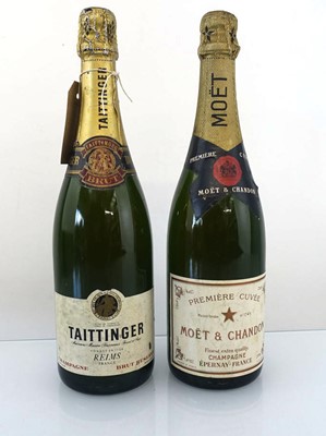 Lot 320 - 2 old bottles of Champagne, 1x Taitinger Brut...