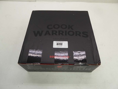 Lot 3722 - Cook Warriors eggscalibur ceramic coated pan
