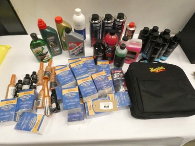 Lot 4616 - 2 bags containing Castrol transmission fluid,...