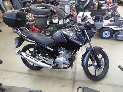 Lot 4011 - (GX13 YNR) 2013 Yamaha YBR125 motorbike in...