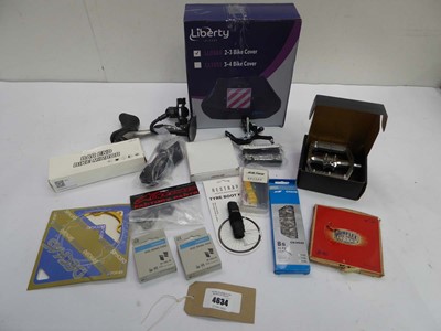 Lot 4634 - Bag of bicycle parts and accessories including...