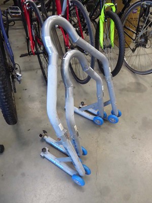 Lot 4050 - 2 Oxford motorcycle stands