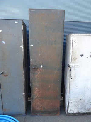 Lot 4159 - Single door metal workshop cabinet