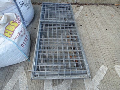 Lot 4163 - 6 galvanised cage panels