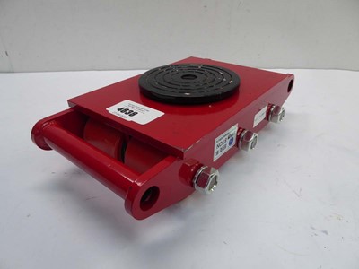 Lot 4638 - 8 Ton, 6 wheeled machine skate with swivel top