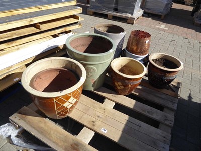 Lot 4193 - Pallet containing a quantity of plant pots by...