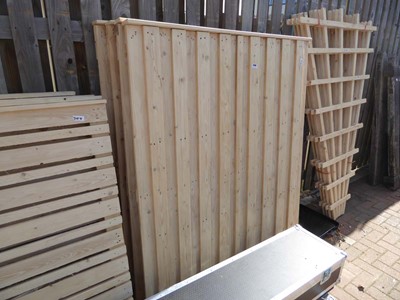 Lot 4204 - 4 timber fence panels, dimensions: 1.28m x 1.56m