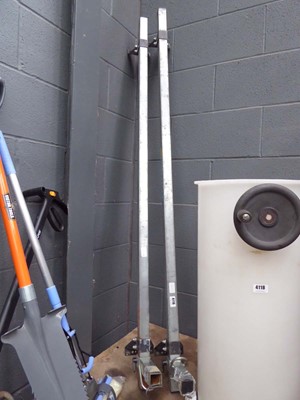 Lot 4116 - 2 Mega Bars roof bars