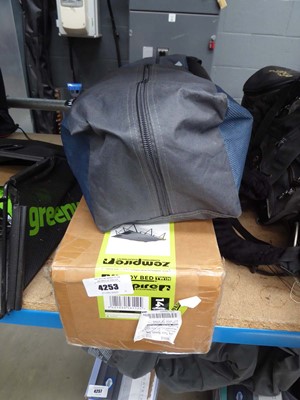 Lot 4253 - Max Sports fold up camping chair and a Zempire...