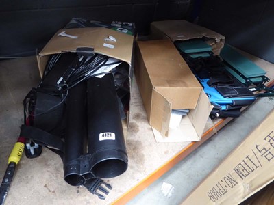 Lot 4121 - underbay of assorted tools to include 240v...