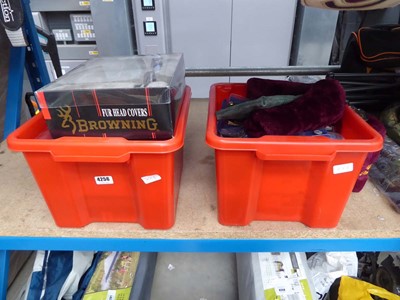 Lot 4256 - 2 boxes containing a quantity of assorted golf...