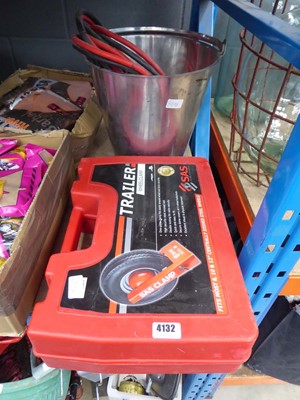 Lot 4132 - Trailer wheel clamp, a metal bucket with a qty...