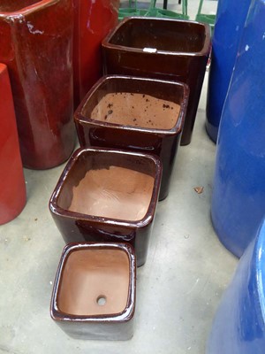 Lot 4305 - 4 glazed terracotta square garden pots