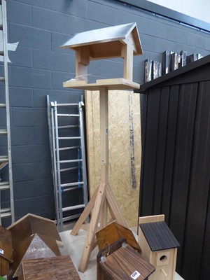 Lot 4347 - Timber garden bird table