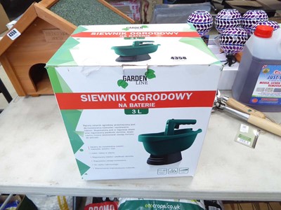 Lot 4358 - Gardenline cordless 3L seed spreader