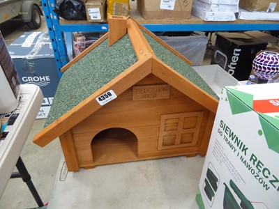 Lot 4359 - Timber hedgehog house