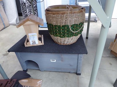 Lot 4364 - Timber hedgehog house, a qty of wicker hanging...