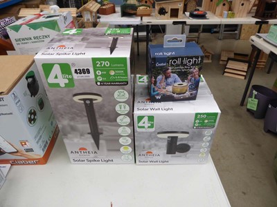 Lot 4369 - Qty of solar garden lighting to include...