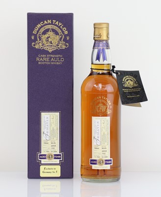 Lot 6 - A bottle of Duncan Taylor Tomatin 42 year old...
