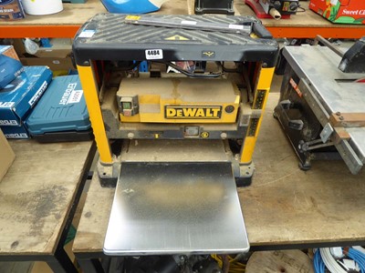 Lot 4484 - Dewalt 240v thicknesser