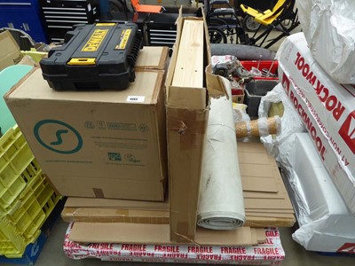 Lot 4463 - Pallet of assorted items to include DeWalt T...