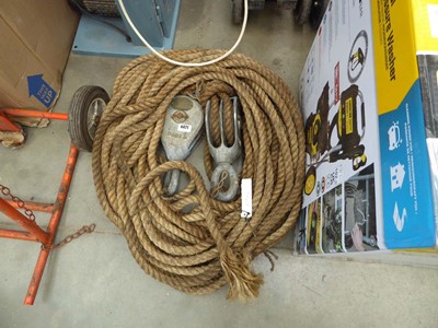 Lot 4471 - 2 7" pulleys with a quantity of rope