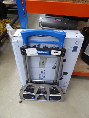 Lot 4517 - Tool Master folding sack barrow and a Global...
