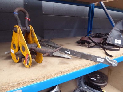 Lot 4546 - Screw lock girder clamp and a metal boat anchor