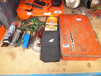 Lot 4562 - Assortment of tools to include Snap-on star...