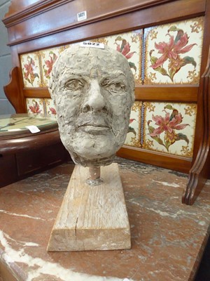 Lot 5022 - Clay figure - mans head