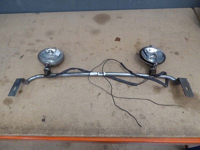 Lot 4647 - Vintage vehicle light bar with 2 Lucas M5...