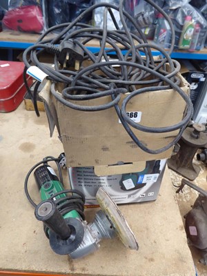 Lot 4666 - Dirty Water 240v water pump and a Hitachi 240v...