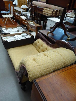 Lot 5215 - Upholstered Edwardian chaise longue