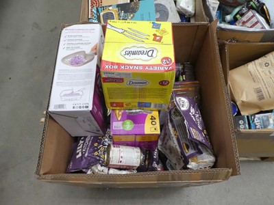 Lot 3159 - Large box of dog food to include Lily's...