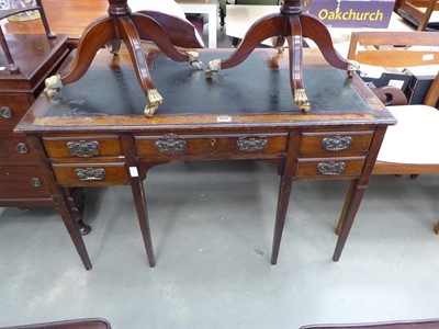 Lot 5222 - Edwardian oak 5 drawer desk