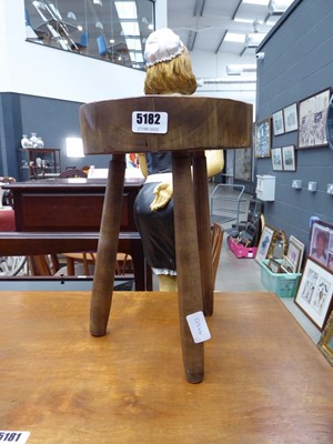 Lot 5182 - Primitive tripod stool