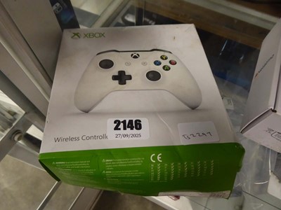 Lot 2146 - xBox wireless controller, boxed