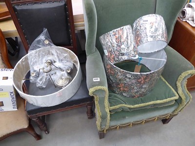 Lot 5333 - Floral pattern ceiling light shade and...