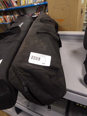 Lot 2200 - Bag containing camera tripods
