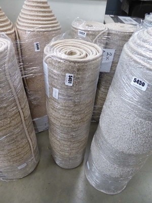 Lot 5451 - Axminster beige carpet runner 11ft x 23in