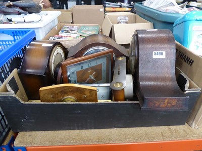 Lot 5490 - Box containing dome topped and other mantel...