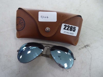 Lot 2285 - Pair of Ray-Ban sunglasses in case