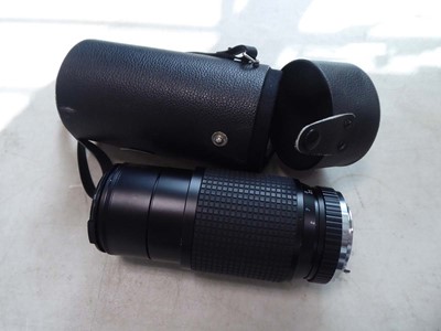 Lot 2333 - Hoya skylight 55mm lens F=80 - 205mm, in case