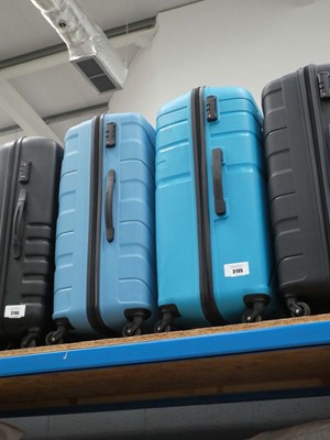 Lot 3195 - 2 large hard shelled American Tourister suitcases