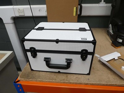 Lot 3228 - Multi box organiser