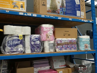 Lot 3238 - Quantity of Velvet Andrex etc. toilet roll
